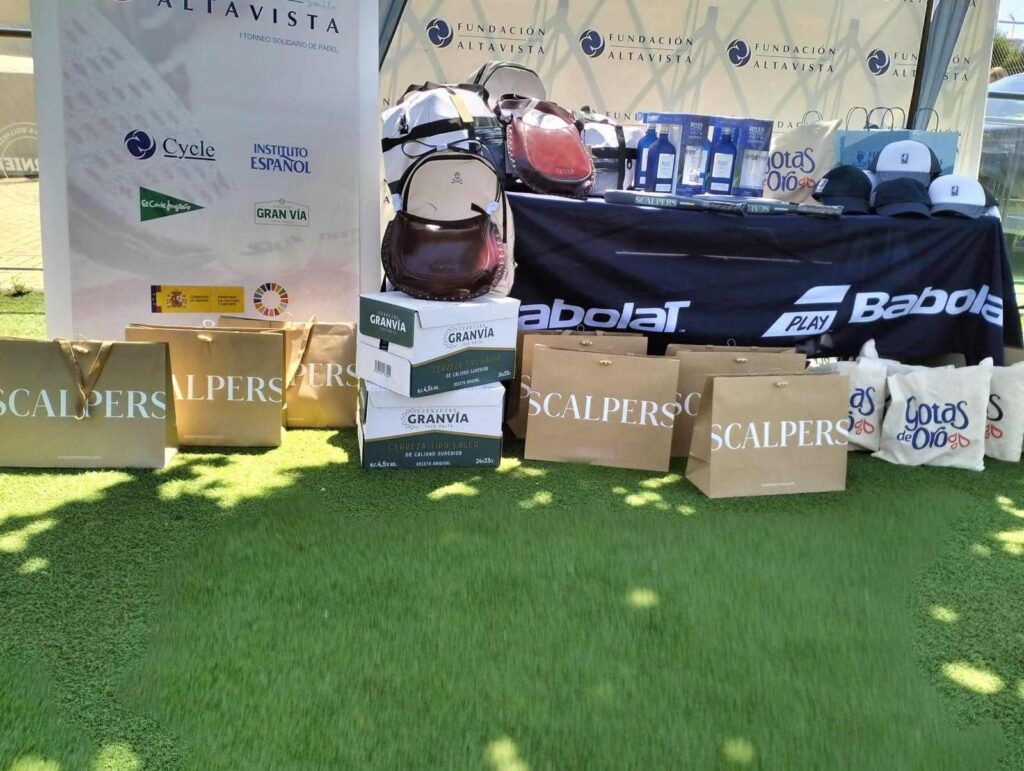 Éxito rotundo en el I Torneo Solidario de Pádel Fundación Altavista en Club Bernier 9 torneo padel fundacion altavista Éxito rotundo en el I Torneo Solidario de Pádel Fundación Altavista en Club Bernier