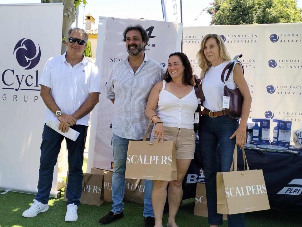 Éxito rotundo en el I Torneo Solidario de Pádel Fundación Altavista en Club Bernier 4 torneo padel fundacion altavista Éxito rotundo en el I Torneo Solidario de Pádel Fundación Altavista en Club Bernier