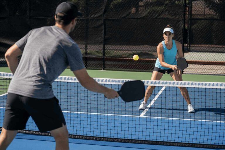 cómo se juega al pickleball